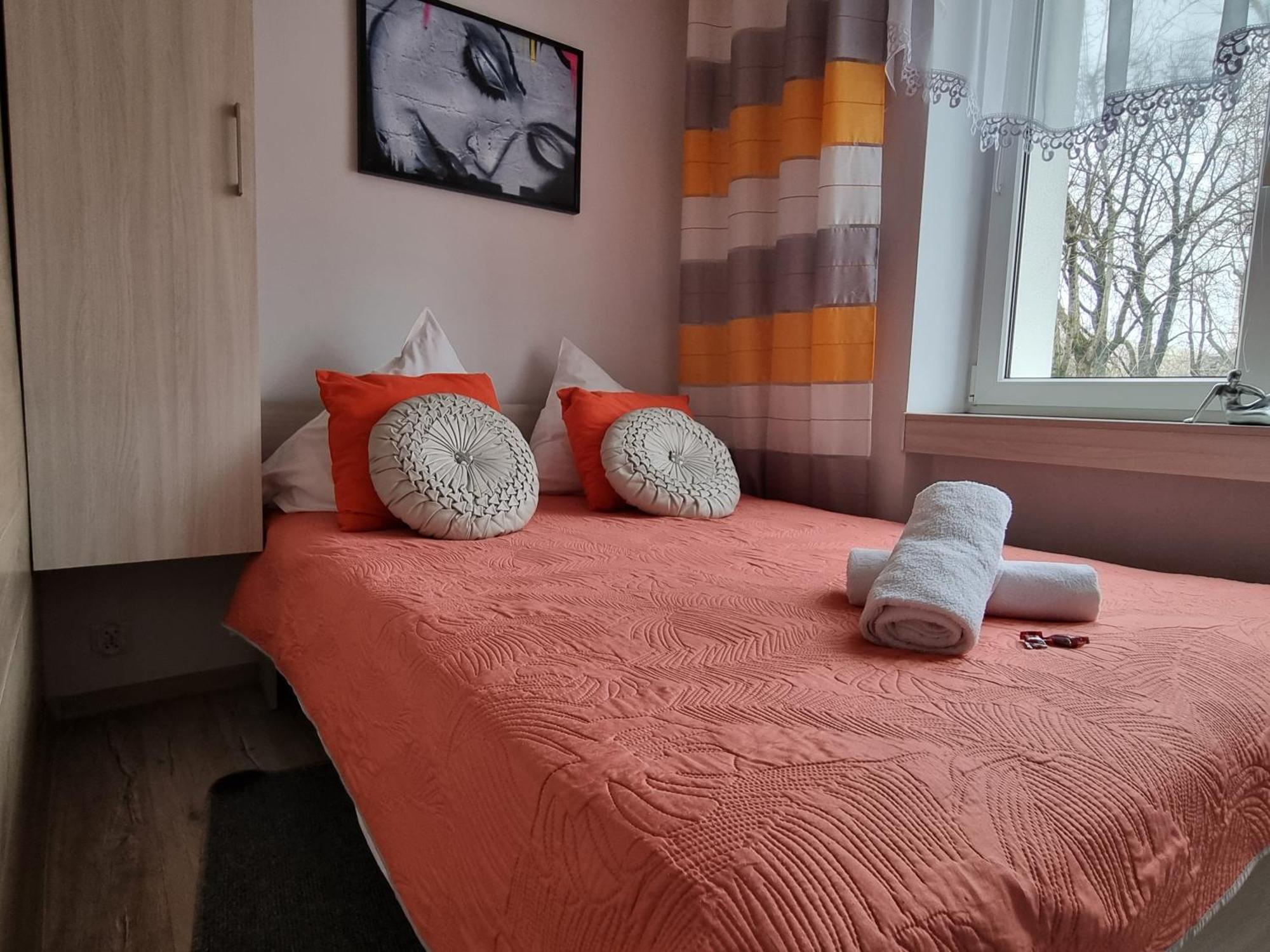 Appartamento Q Apart Zachodnia - Trzy Pokoje, Manufaktura, Parking, Fv Łódź Esterno foto